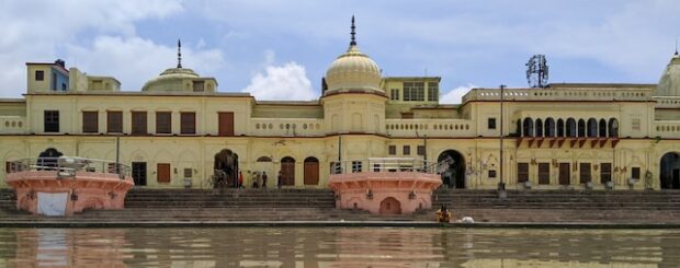 Tour from Varanasi to Ayodhya