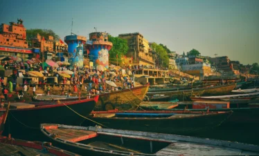 reasons to visit varanasi