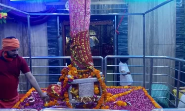 Alopi Shankari Devi Temple Prayagraj